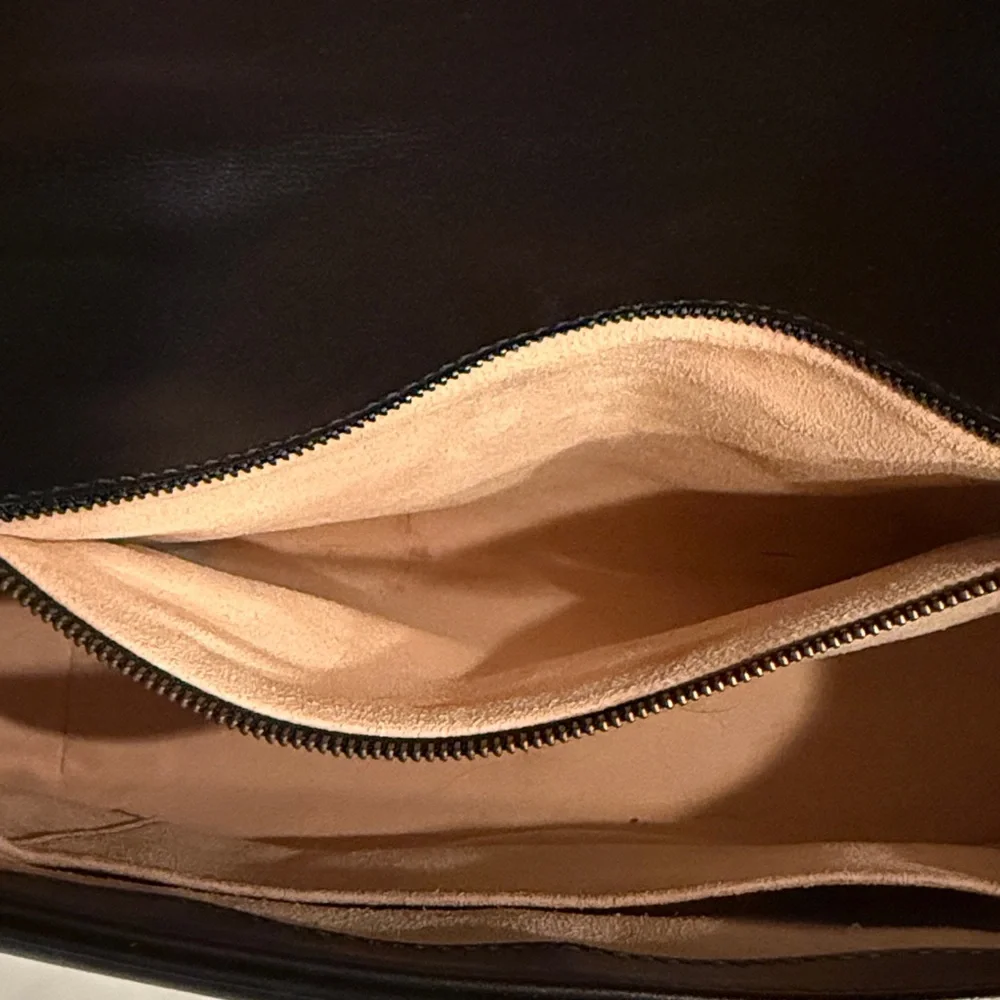 Gucci Black Quilted Marmont w/Gold Hardware - Picture 16 of 16